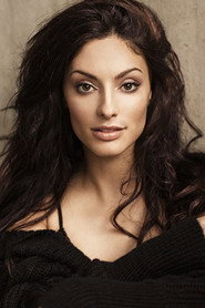 Erica Cerra isSusan Heffley (voice)